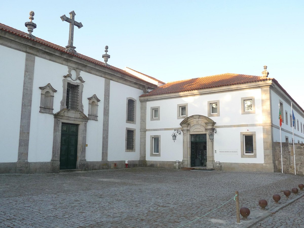 Antigo Convento do Desagravo do Santíssimo Sacramento — Santa Ovaia e Vila Pouca da Beira