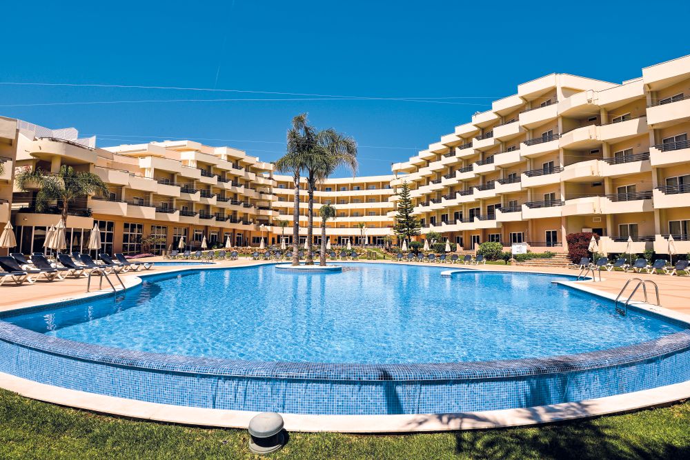 Vila Gal pera — Alcntara